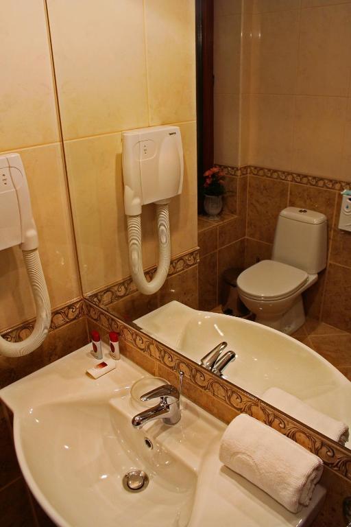 Chateau Montagne Hotel Troyan Trojan Pokoj fotografie