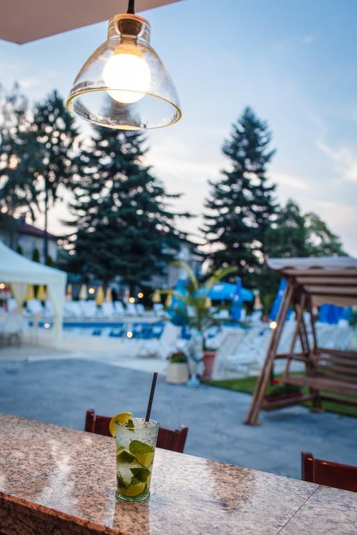 Chateau Montagne Hotel Troyan Trojan Exteriér fotografie